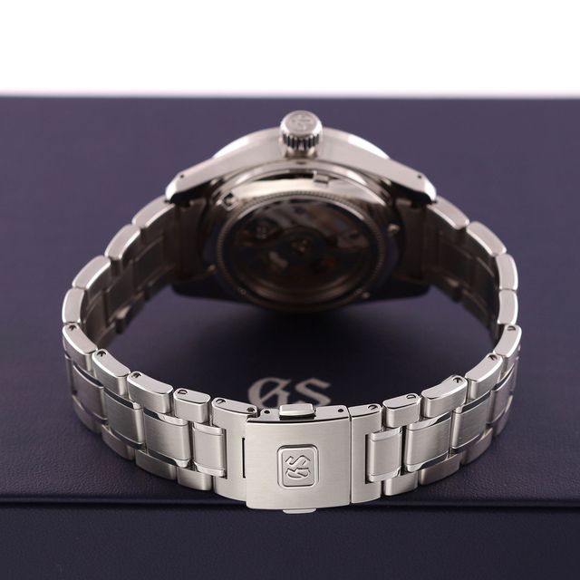 Grand Seiko Hi-Beat 36000 GMT SBGJ265 Image 4